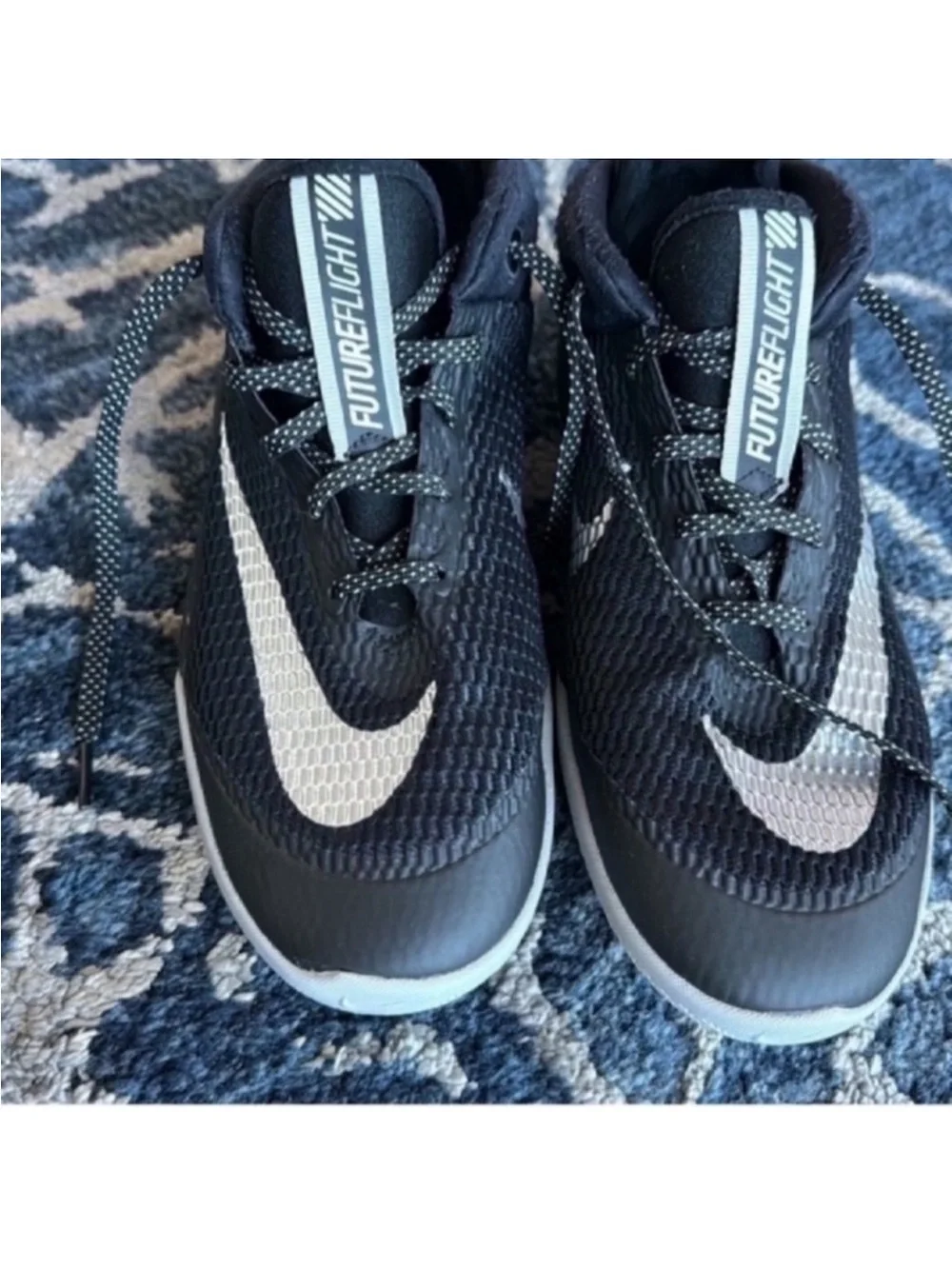 Nike Boys/Kids/Youth Basketball Shoes Future Flight Gs Size 7Y Black Silver
